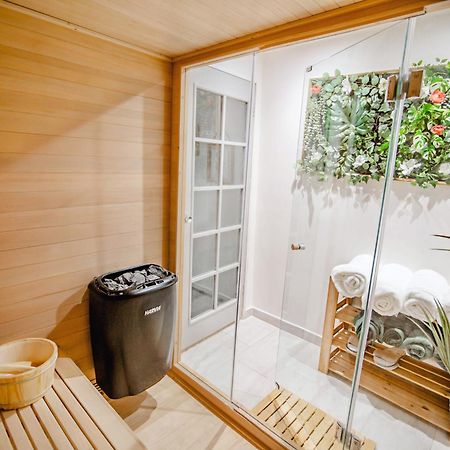 Modern Central Luxury Home With Hot Tub Sauna 11Ppl Sheffield Ngoại thất bức ảnh